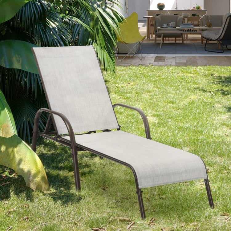 Chaise longue pliante réglable avec dossier