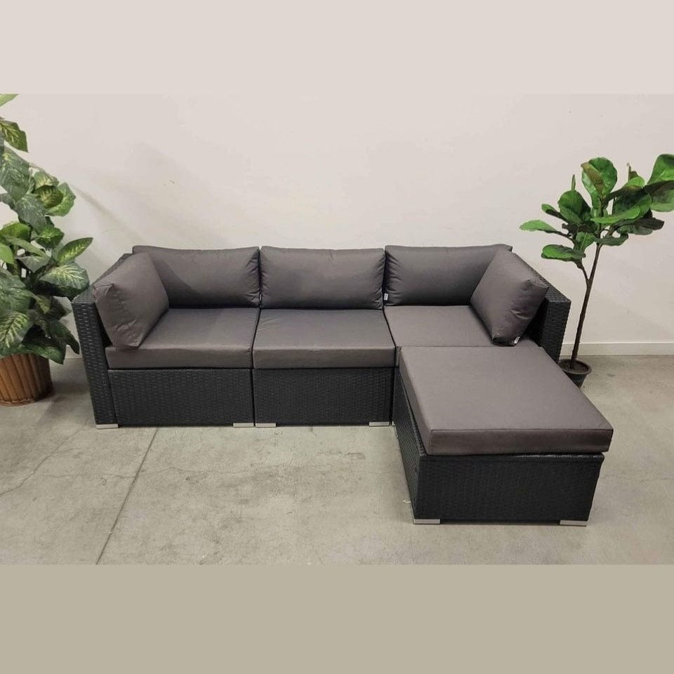 Beautiful 4 Pieces Modular WICKER Sectional Island Patio Furniture